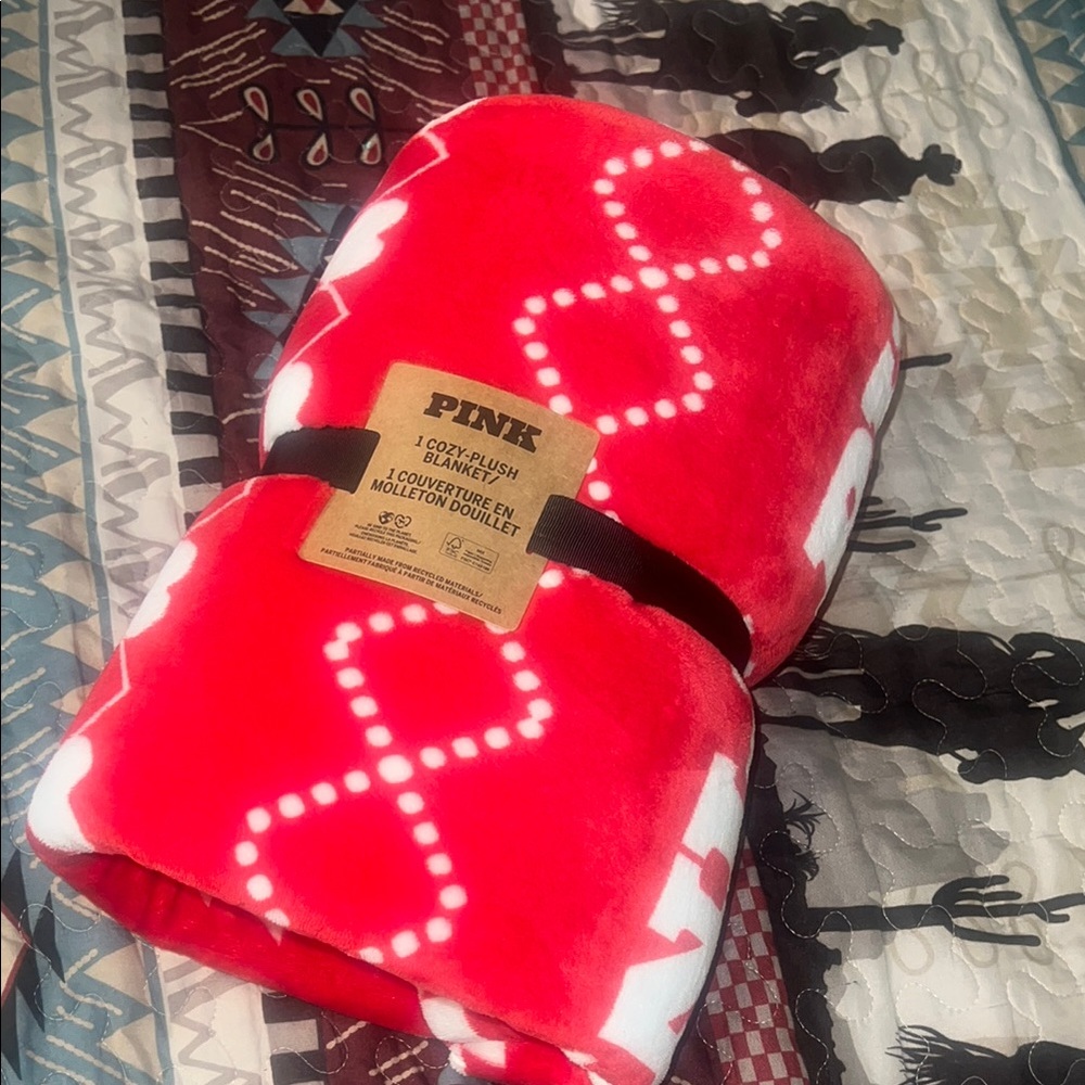 PINK Cozy Plush Blanket
